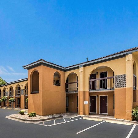 Econo Lodge Γκέινσβιλ Εξωτερικό φωτογραφία