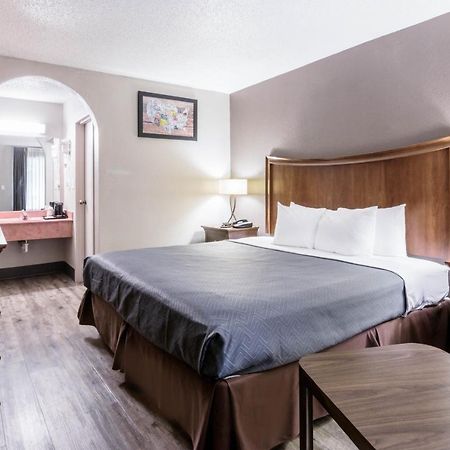 Econo Lodge Γκέινσβιλ Εξωτερικό φωτογραφία