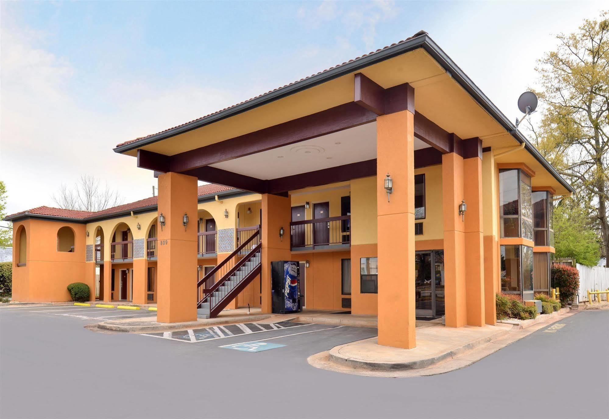 Econo Lodge Γκέινσβιλ Εξωτερικό φωτογραφία