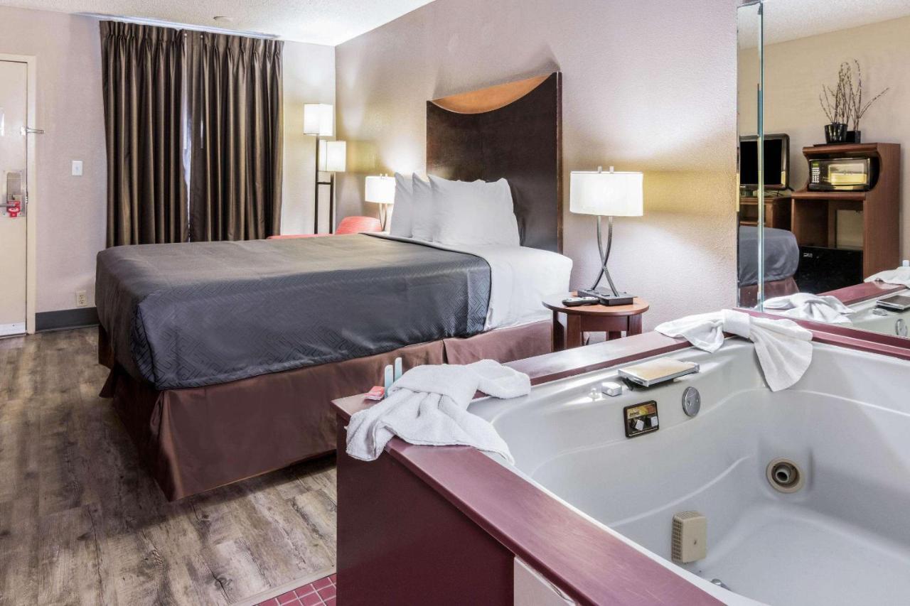 Econo Lodge Γκέινσβιλ Εξωτερικό φωτογραφία