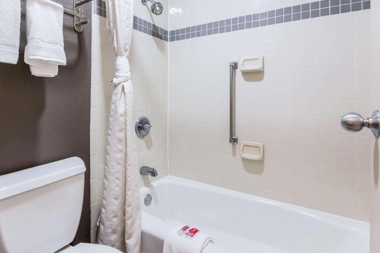 Econo Lodge Γκέινσβιλ Εξωτερικό φωτογραφία