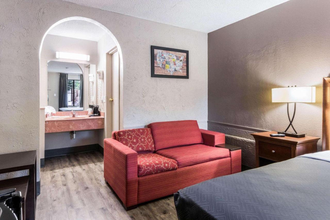 Econo Lodge Γκέινσβιλ Εξωτερικό φωτογραφία