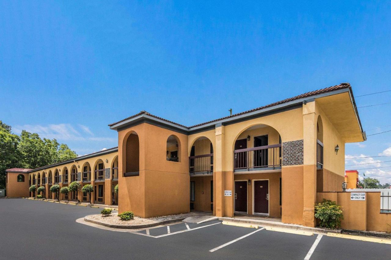 Econo Lodge Γκέινσβιλ Εξωτερικό φωτογραφία