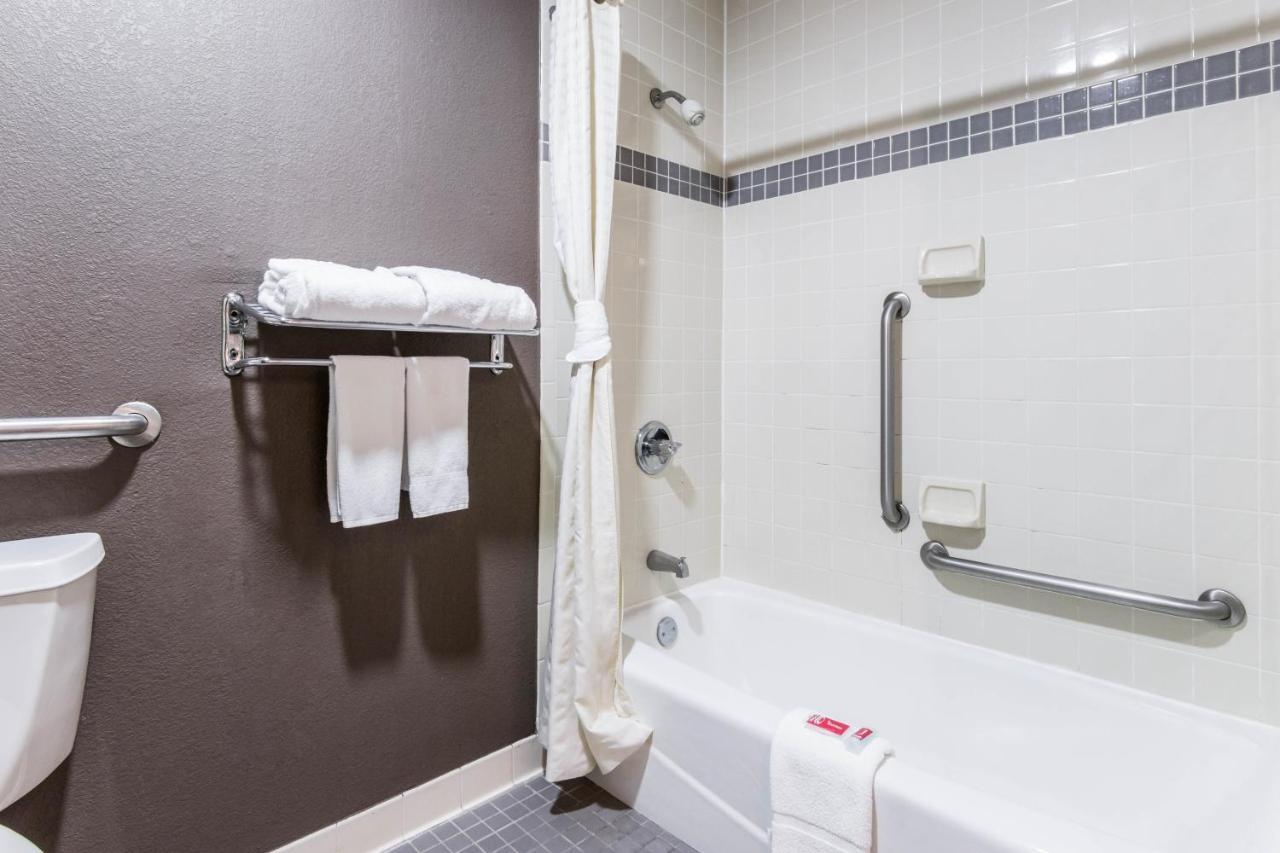 Econo Lodge Γκέινσβιλ Εξωτερικό φωτογραφία
